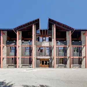 Les Estades Hostal