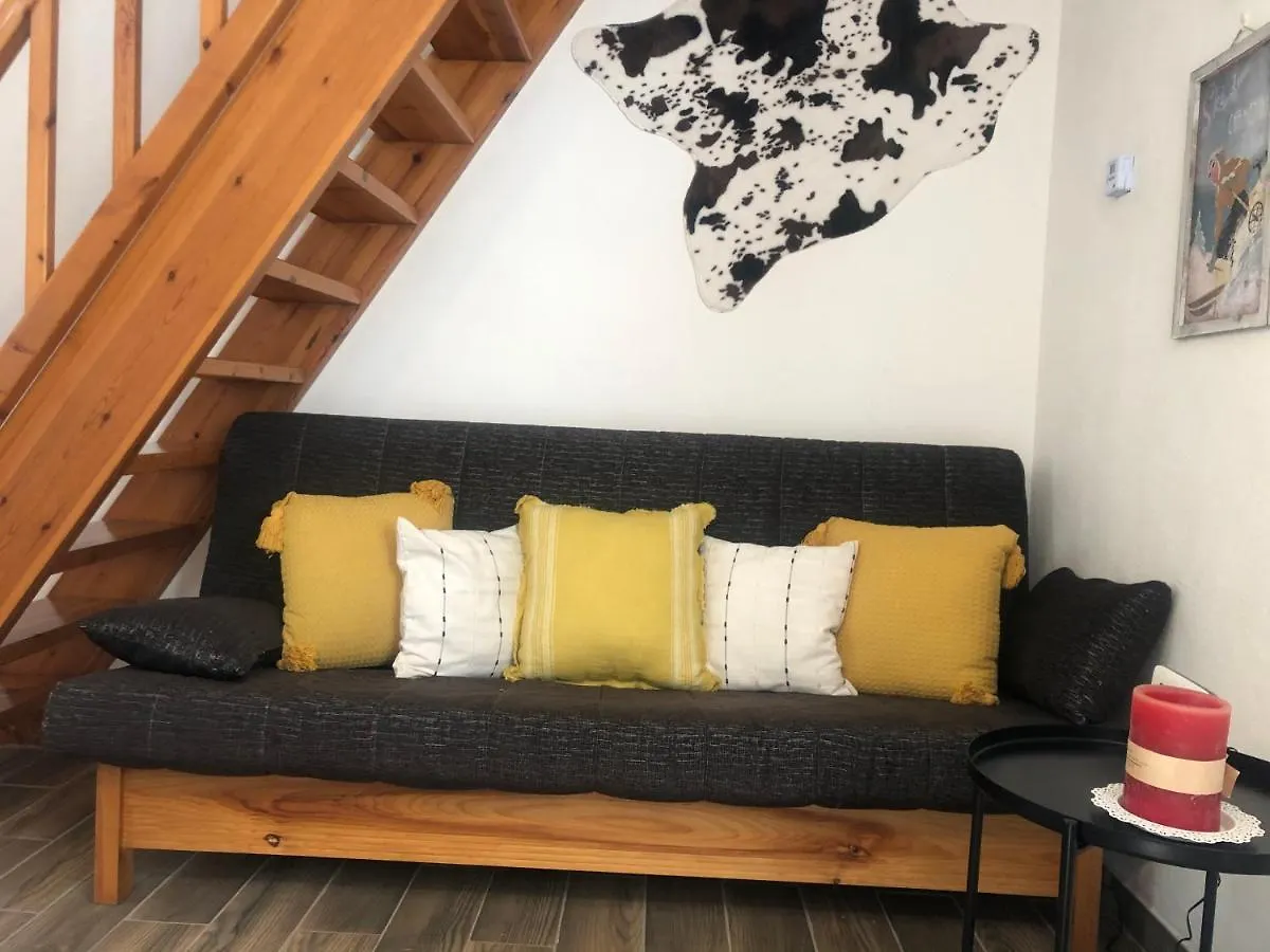 Apartamento Duplex en el pirineo Rialp 0*,  España