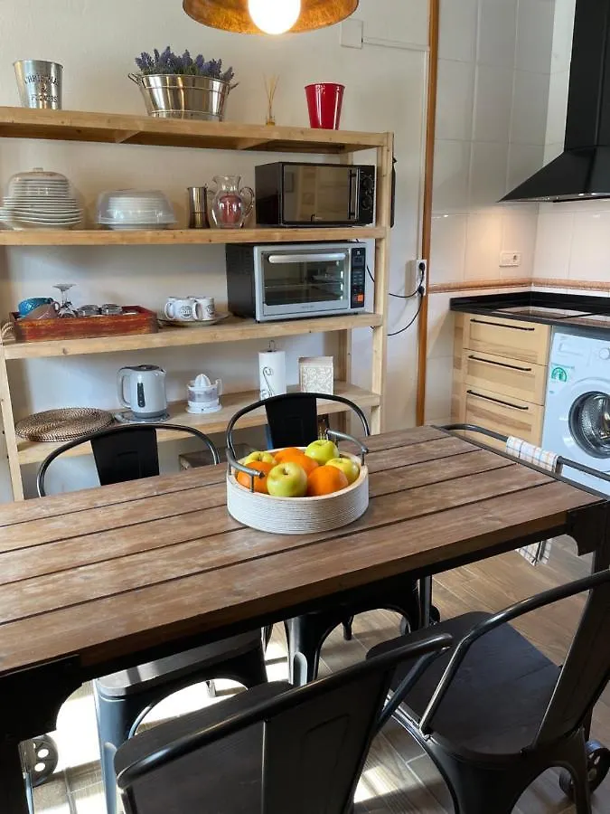 Apartamento Duplex en el pirineo Rialp 0*,  España